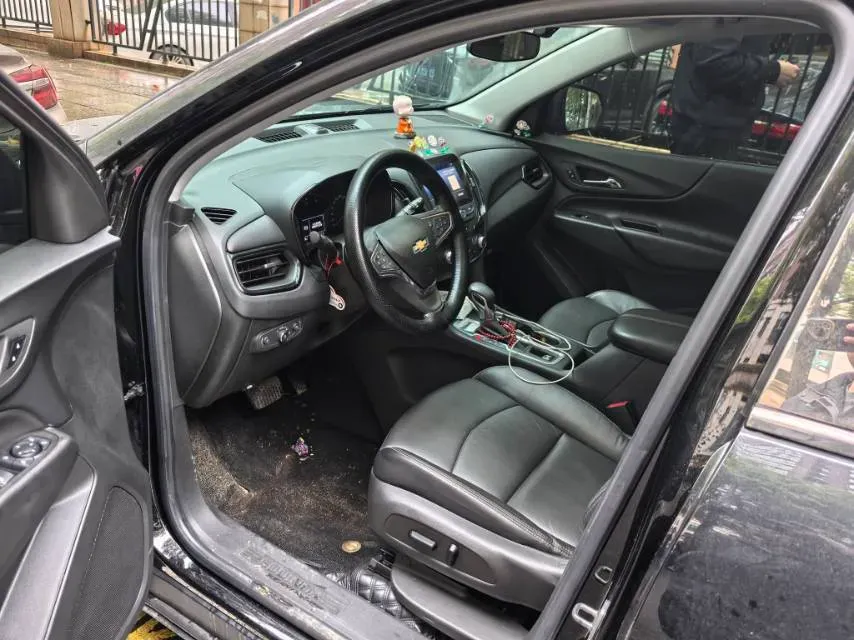 2021 Chevrolet Equinox 1.5T 169HP L4 6AT,autocango,china used car exporter,china ev exporter,chinese used car exporter,chinese used ev exporter