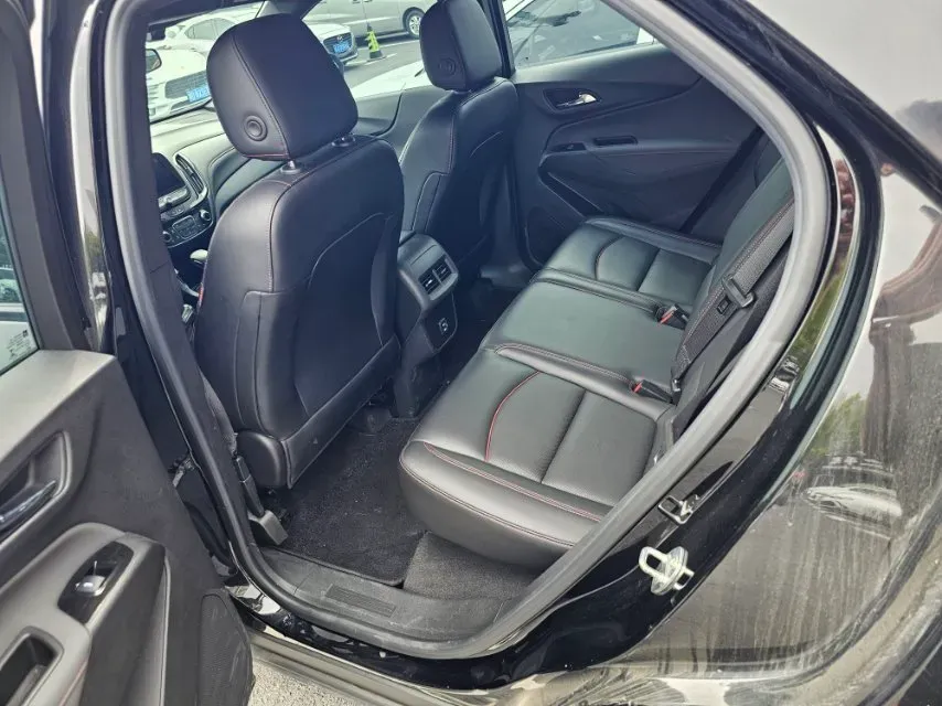 2021 Chevrolet Equinox 2.0T 237HP L4 9AT,autocango,china used car exporter,china ev exporter,chinese used car exporter,chinese used ev exporter