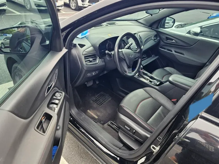 2021 Chevrolet Equinox 2.0T 237HP L4 9AT,autocango,china used car exporter,china ev exporter,chinese used car exporter,chinese used ev exporter