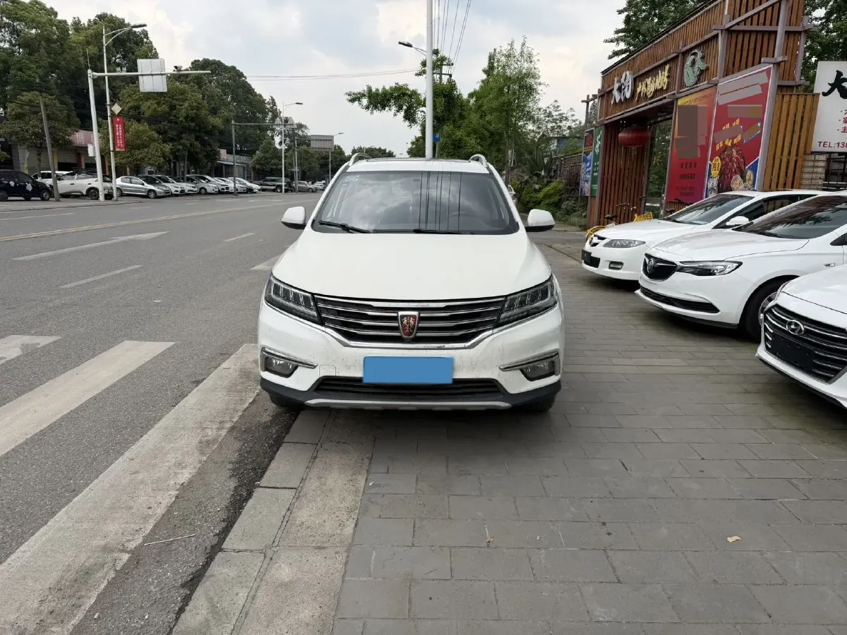 2019 Roewe i6 1.5T 169HP L4 7DCT,autocango,china used car exporter,china ev exporter,chinese used car exporter,chinese used ev exporter