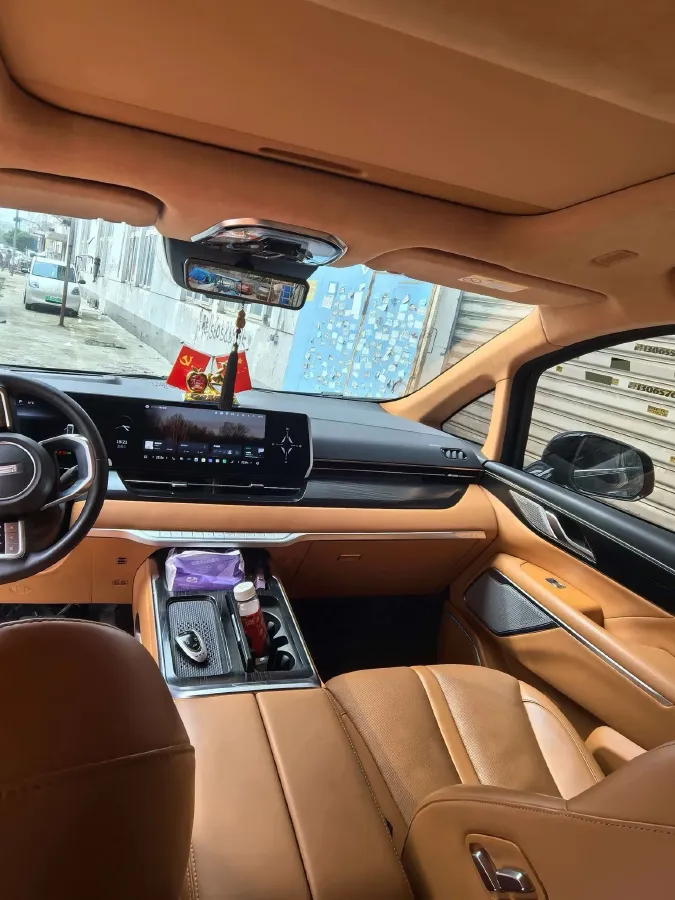 2024 Voyah ZhuiGuang 1.5T 136HP L4 PHEV 43KWH,autocango,china used car exporter,china ev exporter,chinese used car exporter,chinese used ev exporter