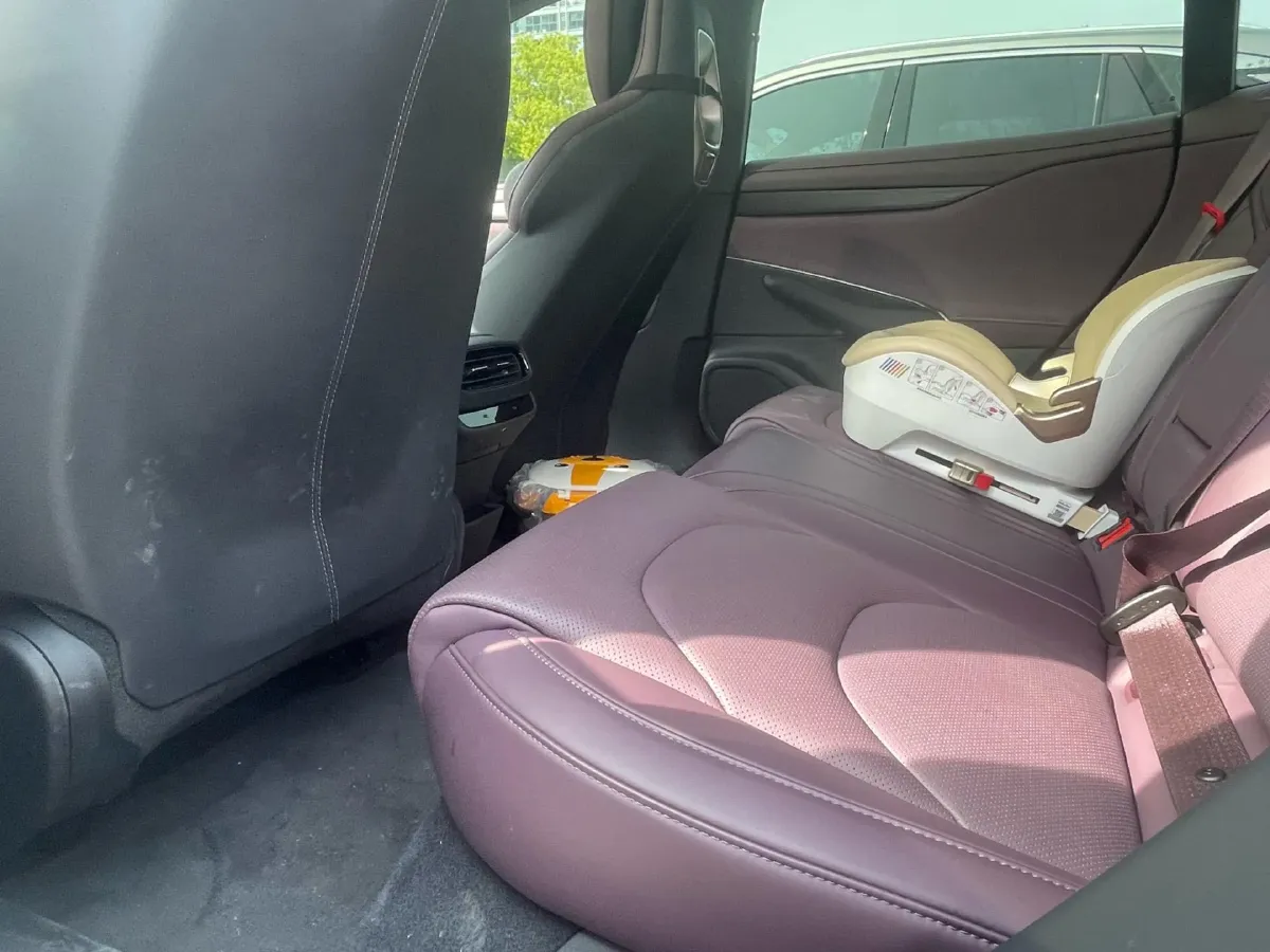 2024 MI SU7 BEV 73.6KWH,autocango,china used car exporter,china ev exporter,chinese used car exporter,chinese used ev exporter