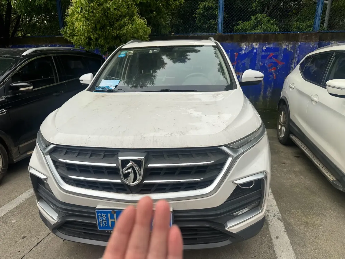2019 BaoJun 530 1.5T 151HP L4 CVT,autocango,china used car exporter,china ev exporter,chinese used car exporter,chinese used ev exporter