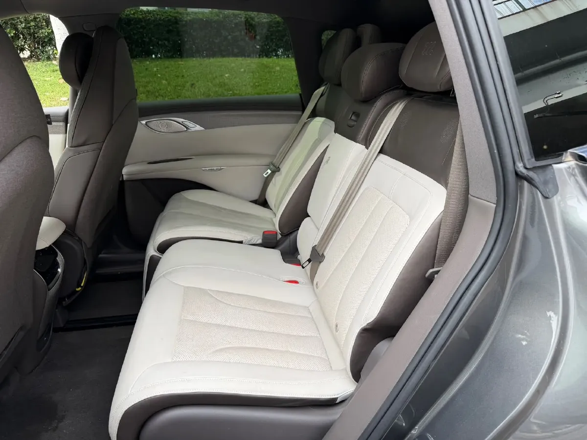 2023 IM LS7 BEV 90KWH,autocango,china used car exporter,china ev exporter,chinese used car exporter,chinese used ev exporter