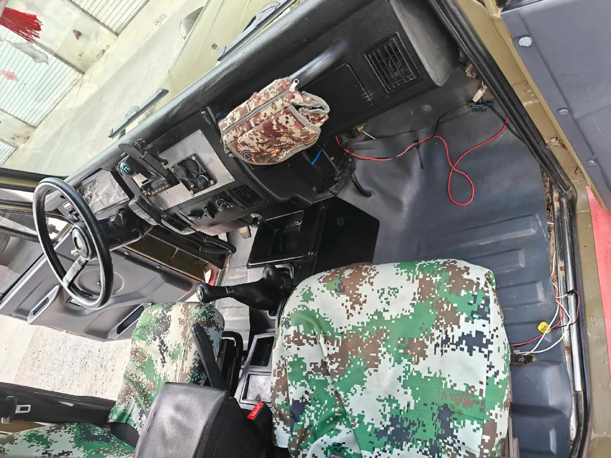 2016 BAW Battle Flag 2.0L 102HP L4 5MT,autocango,china used car exporter,china ev exporter,chinese used car exporter,chinese used ev exporter