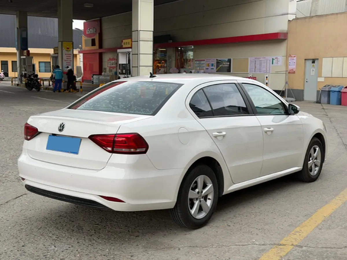 2019 Volkswagen T-Cross 1.5L 113HP L4 6AT,autocango,china used car exporter,china ev exporter,chinese used car exporter,chinese used ev exporter