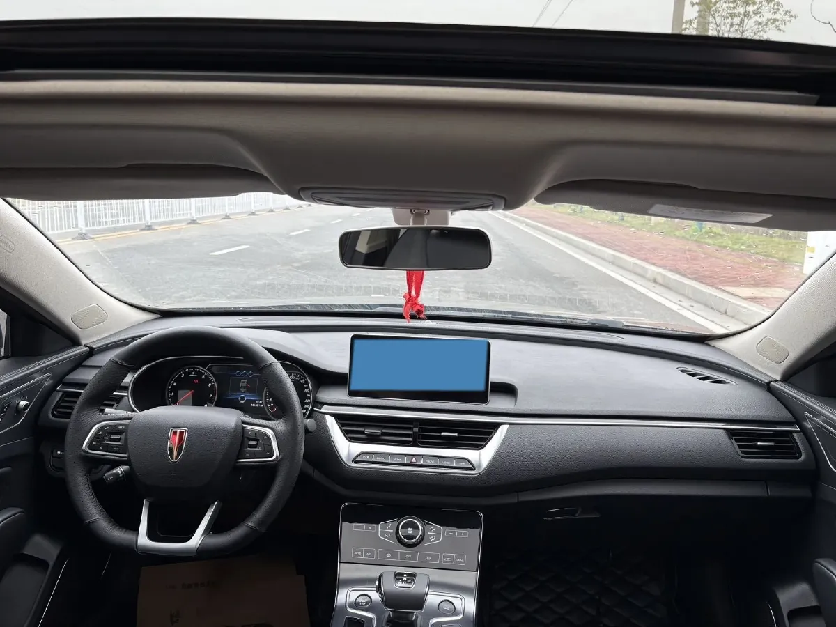 2022 HongQi H5 1.5T 169HP L4 7DCT,autocango,china used car exporter,china ev exporter,chinese used car exporter,chinese used ev exporter