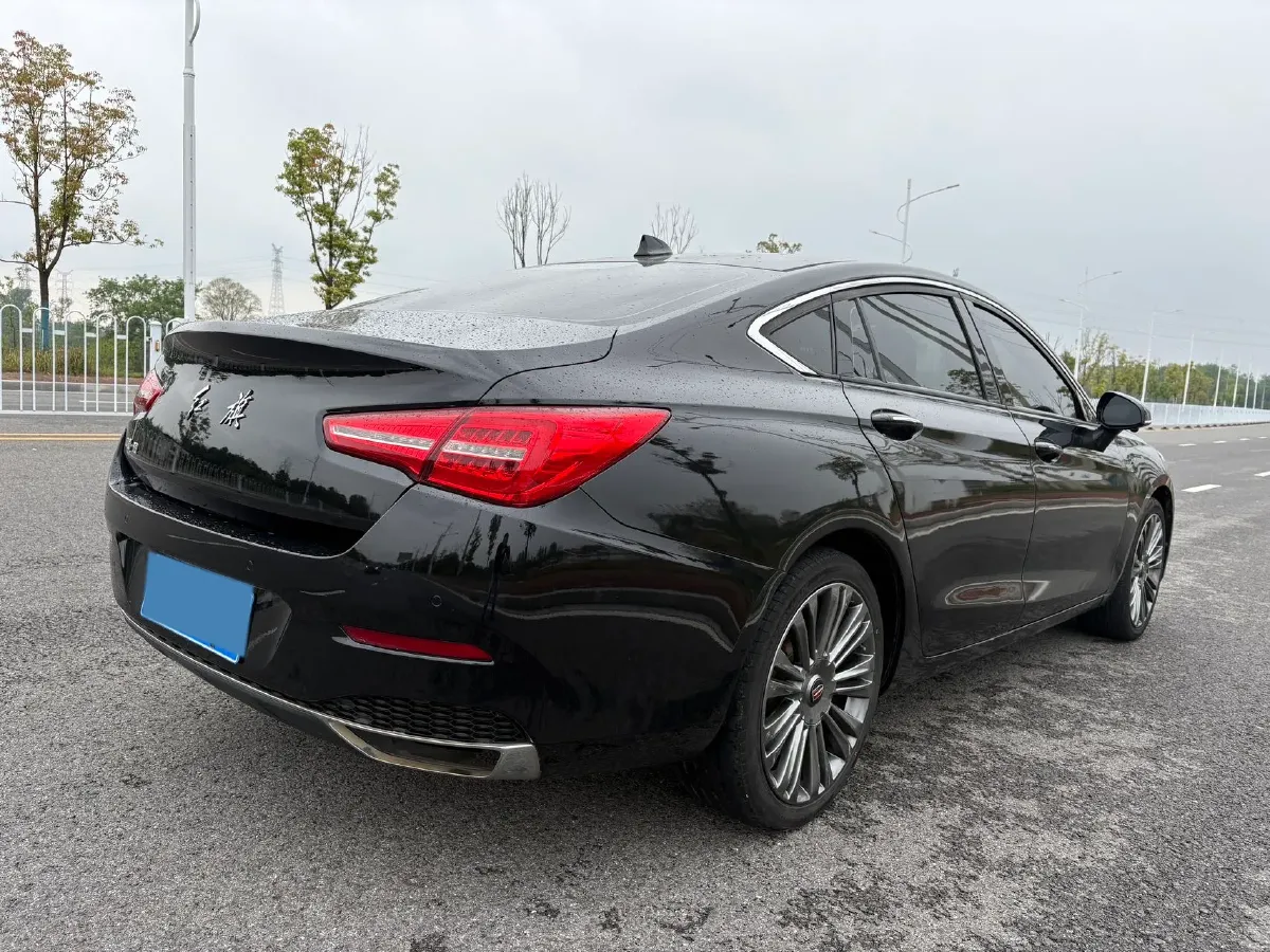 2022 HongQi H5 1.5T 169HP L4 7DCT,autocango,china used car exporter,china ev exporter,chinese used car exporter,chinese used ev exporter