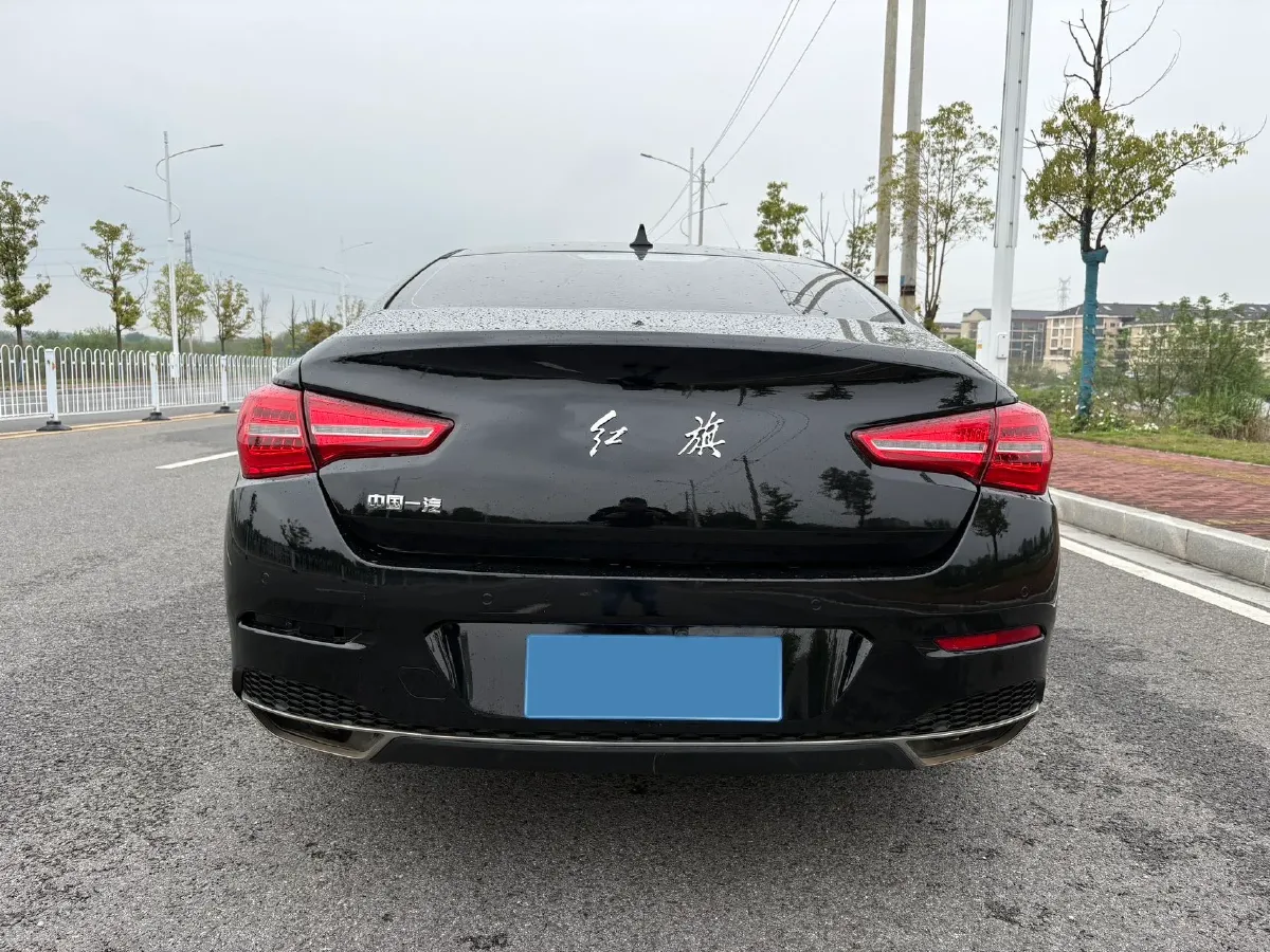 2022 HongQi H5 1.5T 169HP L4 7DCT,autocango,china used car exporter,china ev exporter,chinese used car exporter,chinese used ev exporter