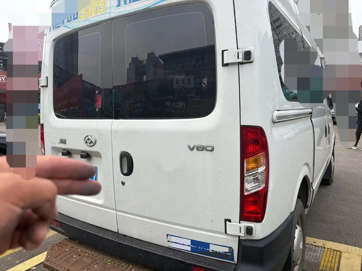 2019 MAXUS XinTu V80 2.0T 139HP L4 6MT,autocango,china used car exporter,china ev exporter,chinese used car exporter,chinese used ev exporter