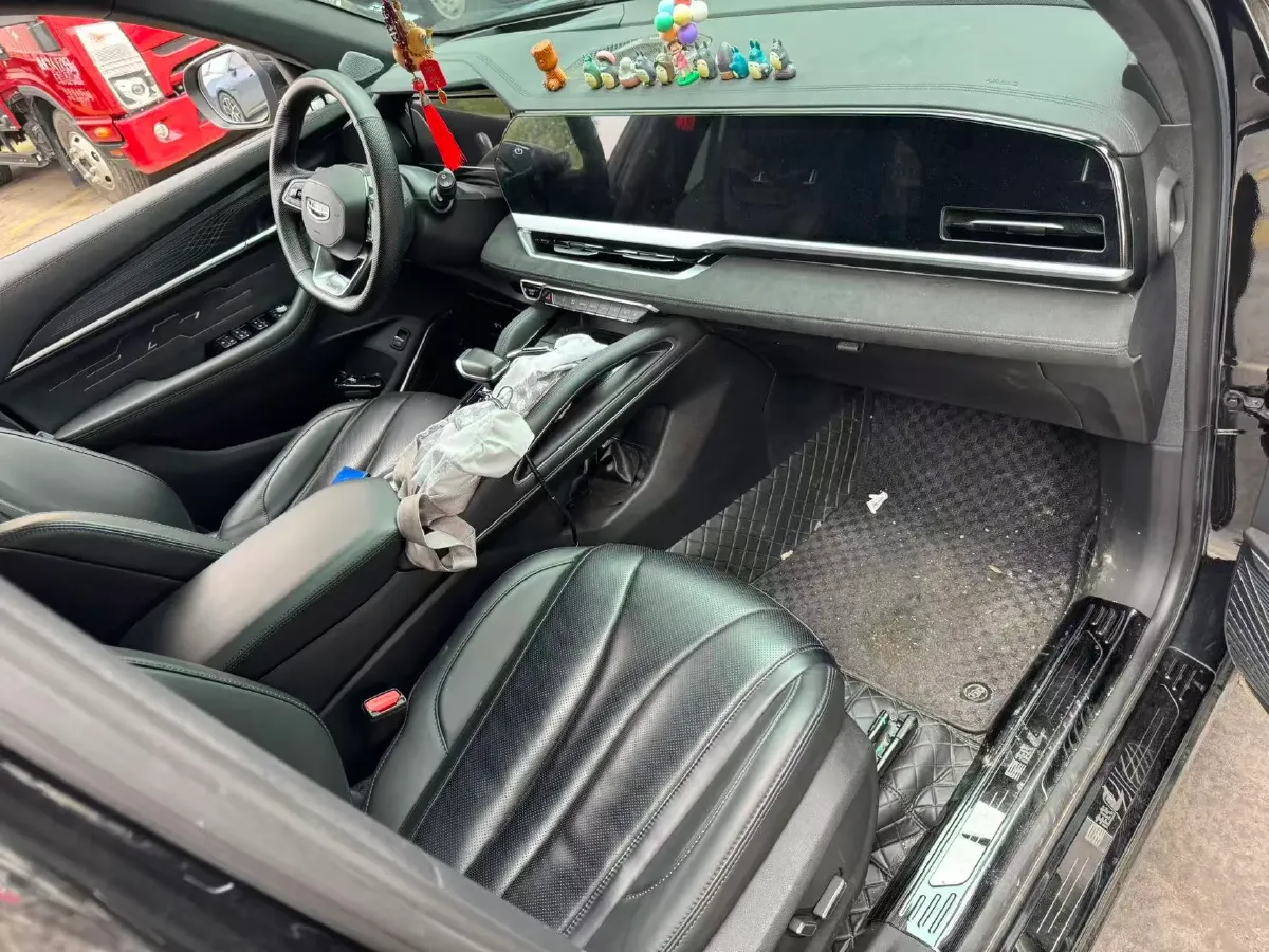 2024 Geely Monjaro 2.0T 238HP L4 8AT,autocango,china used car exporter,china ev exporter,chinese used car exporter,chinese used ev exporter