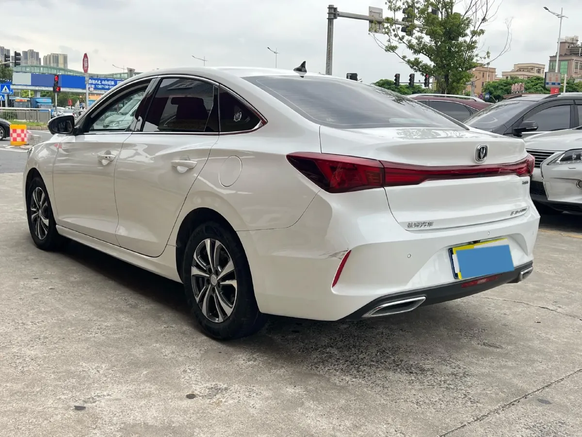 2023 ChangAn Eado 1.4T 160HP L4 7DCT,autocango,china used car exporter,china ev exporter,chinese used car exporter,chinese used ev exporter