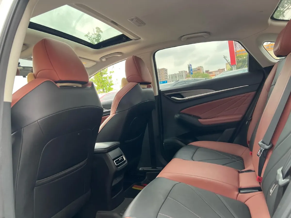 2023 ChangAn Eado 1.4T 160HP L4 7DCT,autocango,china used car exporter,china ev exporter,chinese used car exporter,chinese used ev exporter