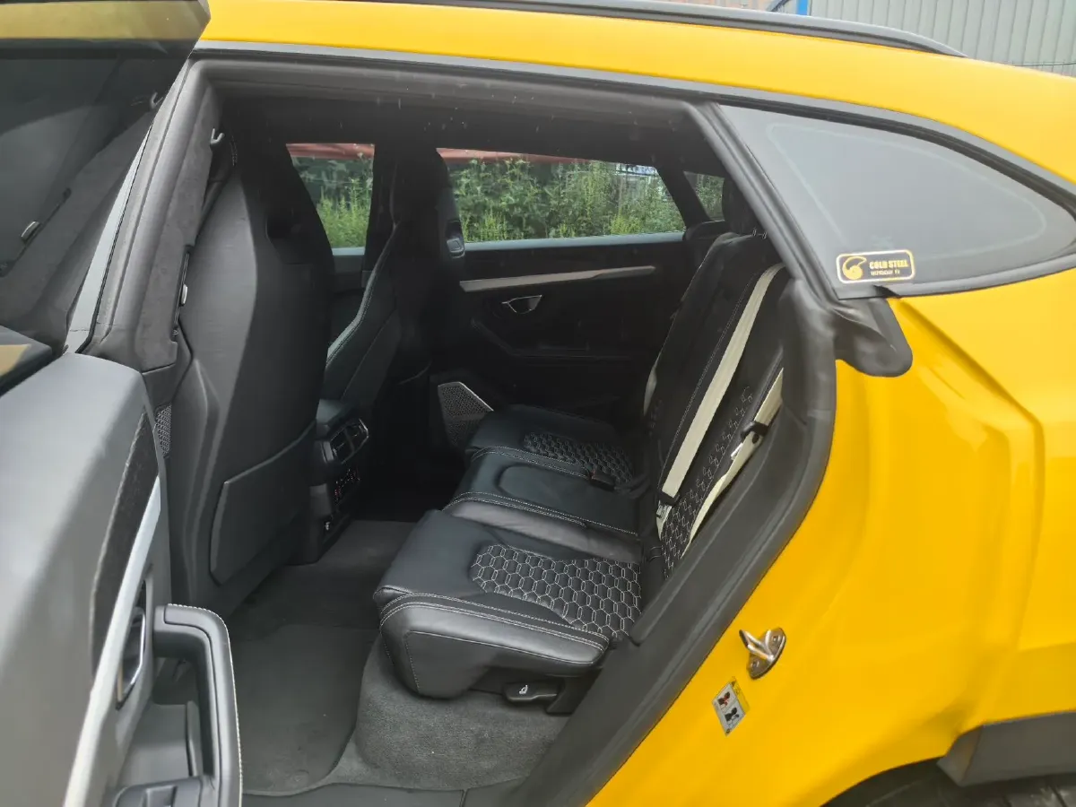 2021 Lamborghini Urus 4.0T 641HP V8 8AT,autocango,china used car exporter,china ev exporter,chinese used car exporter,chinese used ev exporter