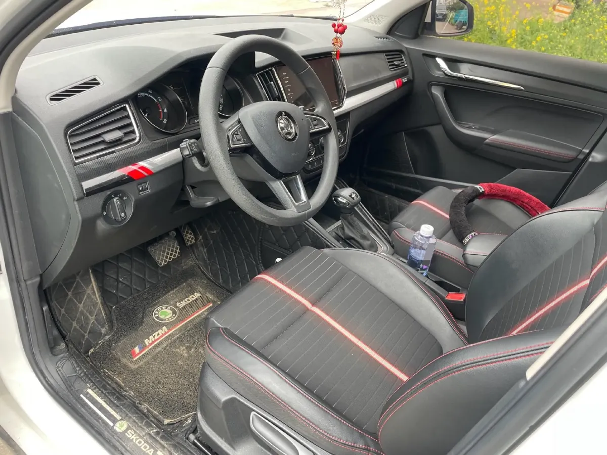 2020 Skoda Kamiq 1.5L 112HP L4 6AT,autocango,china used car exporter,china ev exporter,chinese used car exporter,chinese used ev exporter