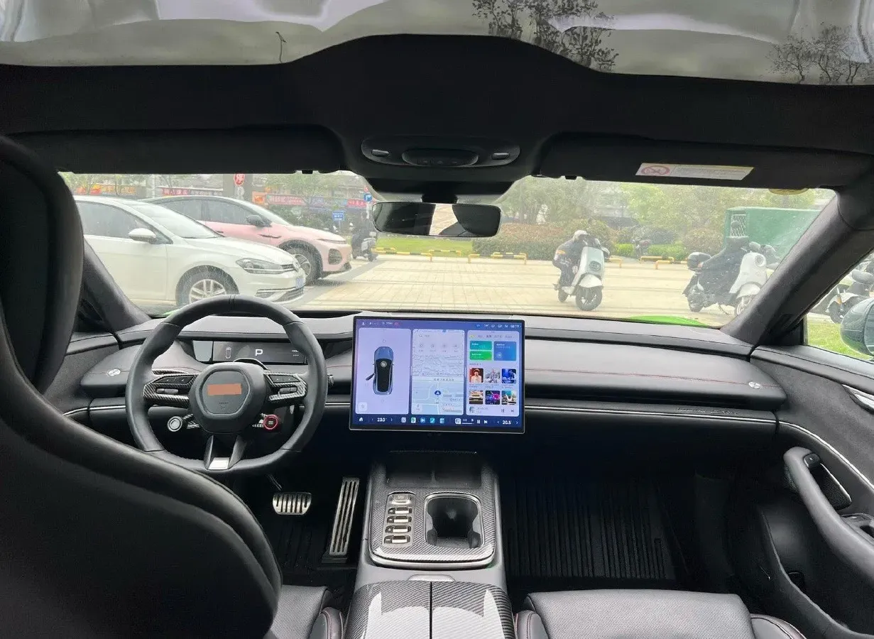 2024 MI SU7 BEV 101KWH,autocango,china used car exporter,china ev exporter,chinese used car exporter,chinese used ev exporter