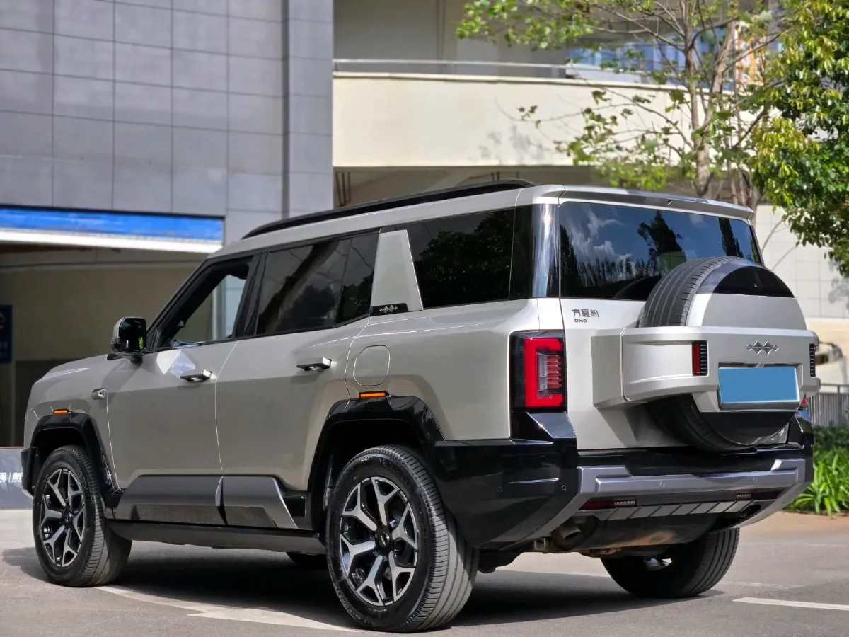 2025 FangChengBao Bao 8 2.0T 245HP L4 E-CVT PHEV 36.8KWH,autocango,china used car exporter,china ev exporter,chinese used car exporter,chinese used ev exporter