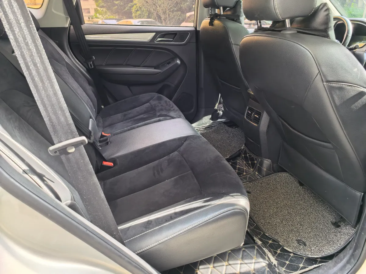 2017 Roewe RX5 1.5T 169HP L4 2AT PHEV 12KWH,autocango,china used car exporter,china ev exporter,chinese used car exporter,chinese used ev exporter