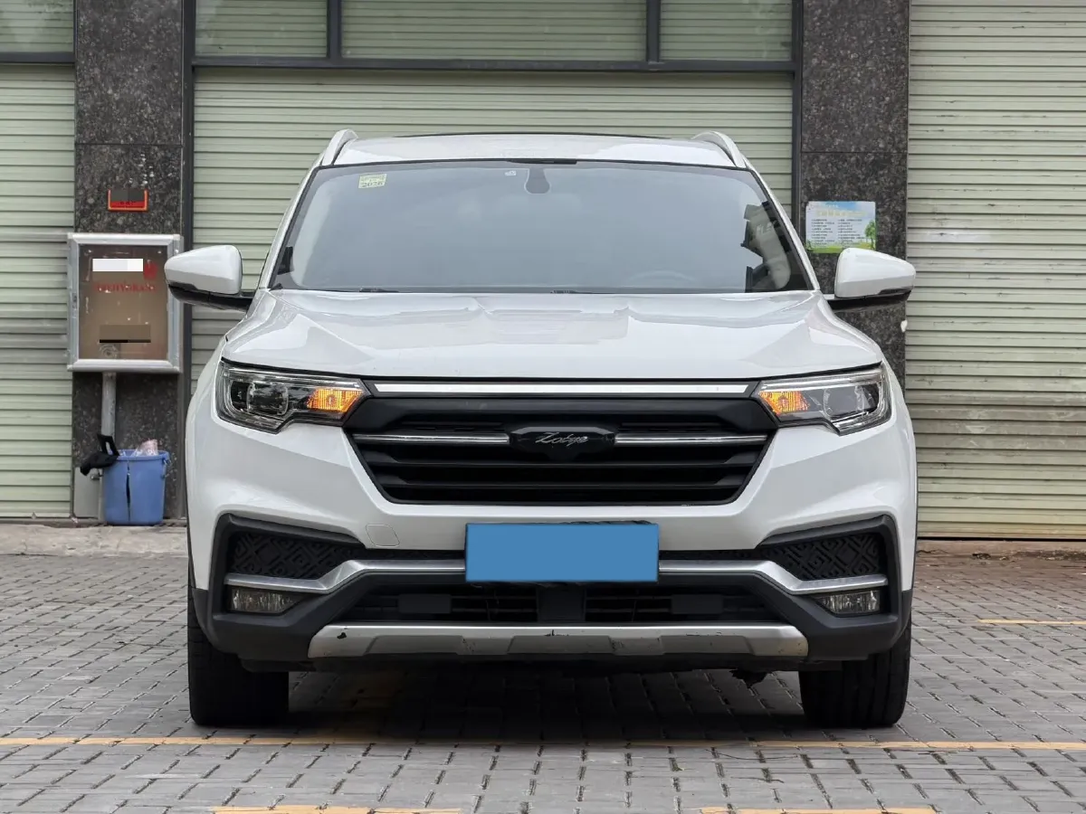 2018 Zotye T500 1.5T 156HP L4 6AT,autocango,china used car exporter,china ev exporter,chinese used car exporter,chinese used ev exporter