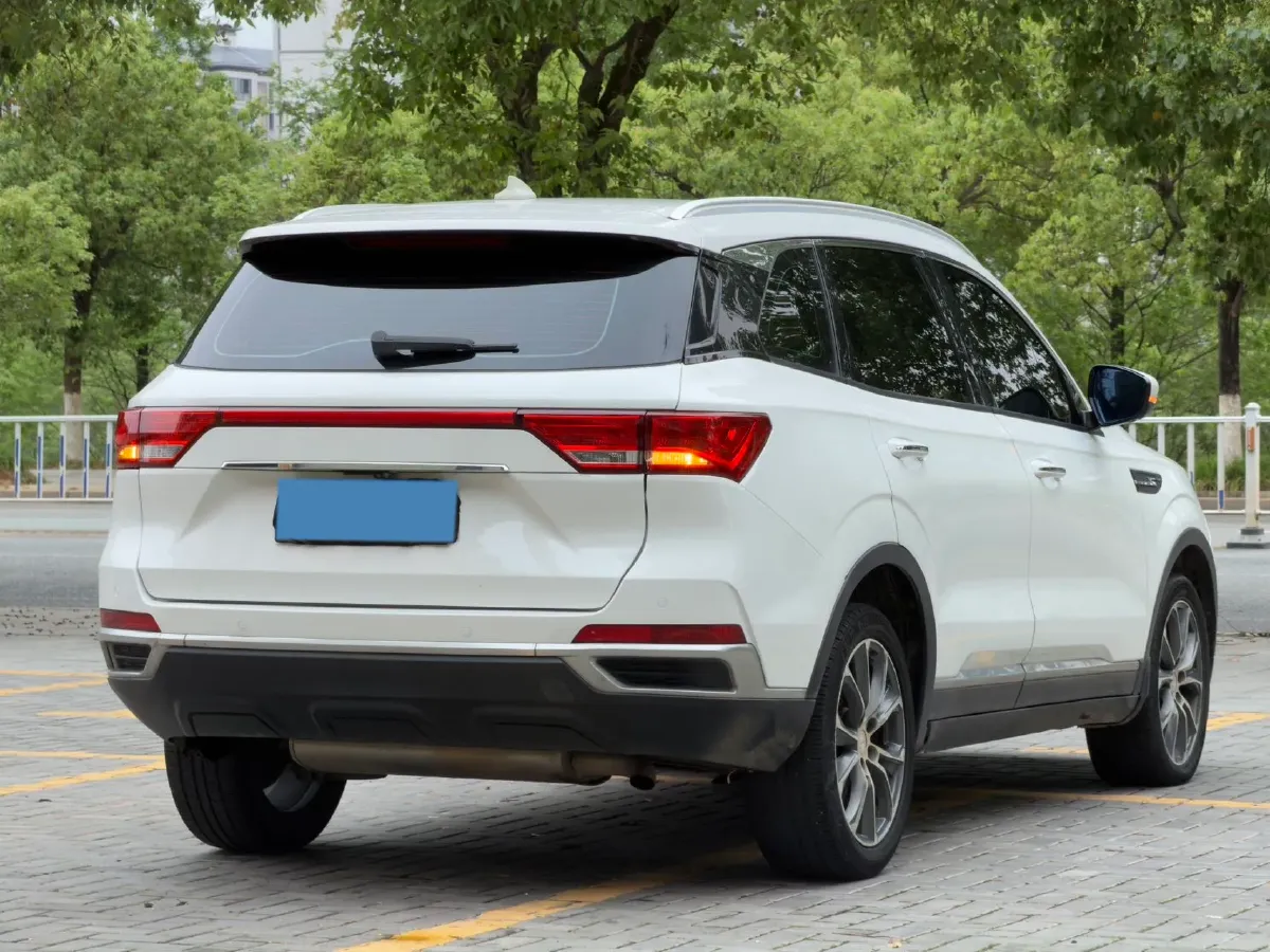 2018 Zotye T500 1.5T 156HP L4 6AT,autocango,china used car exporter,china ev exporter,chinese used car exporter,chinese used ev exporter