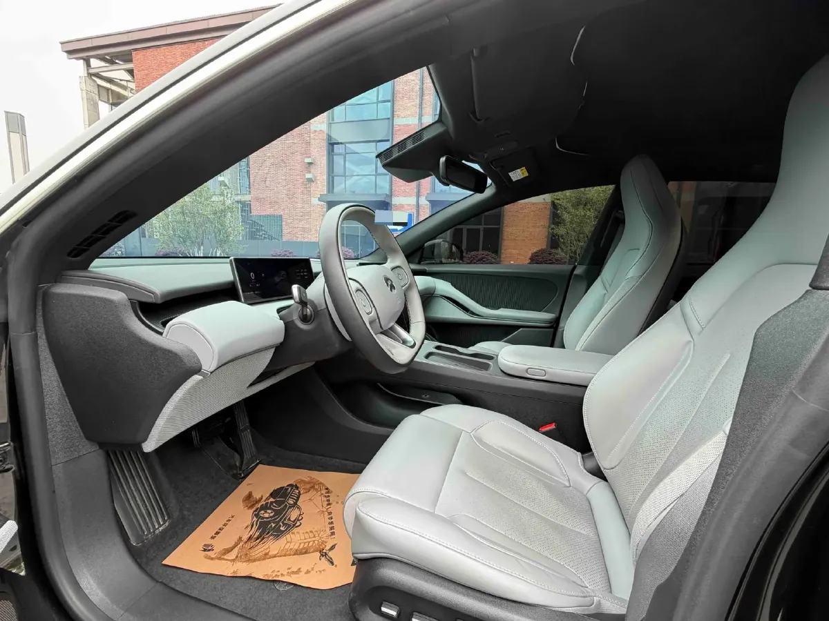 2024 NIO ET5T BEV 75KWH,autocango,china used car exporter,china ev exporter,chinese used car exporter,chinese used ev exporter