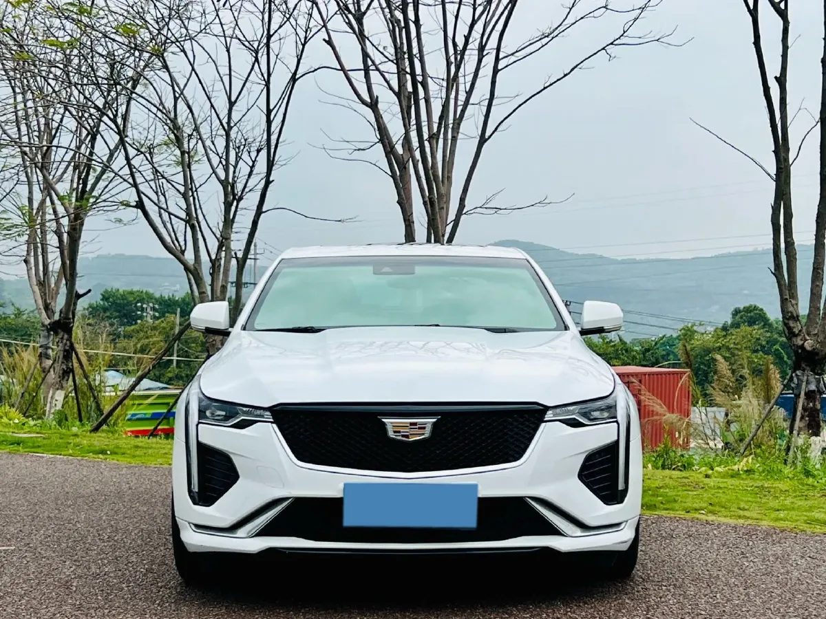 2020 Cadillac CT4 2.0T 237HP L4 8AT,autocango,china used car exporter,china ev exporter,chinese used car exporter,chinese used ev exporter