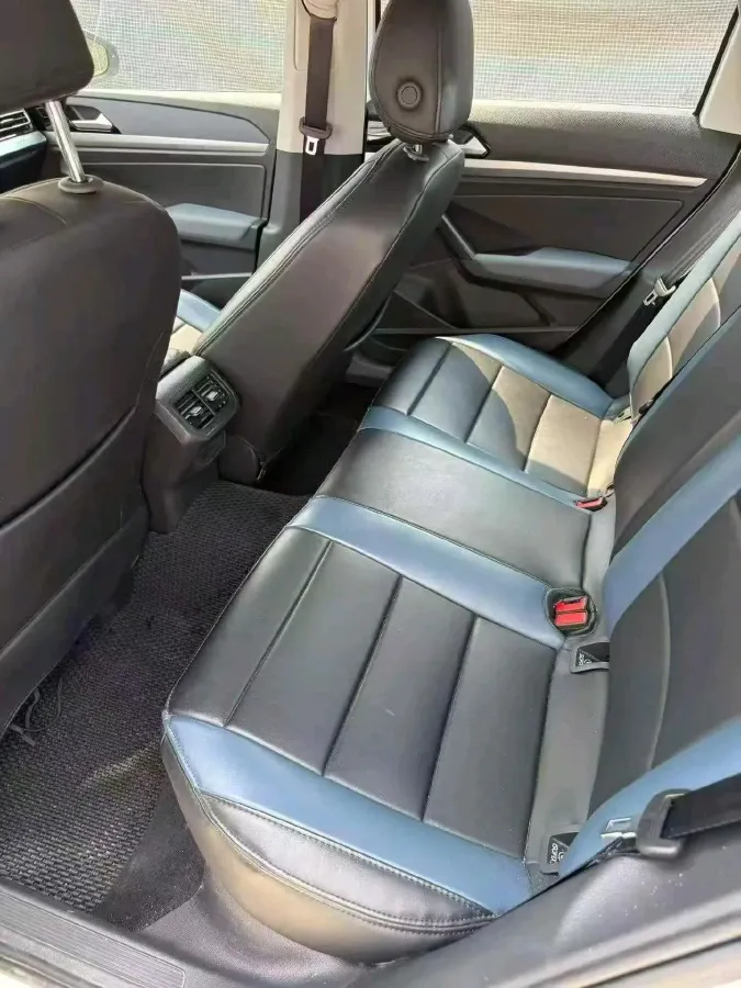 2023 Volkswagen Lavida 1.5L 113HP L4 6AT,autocango,china used car exporter,china ev exporter,chinese used car exporter,chinese used ev exporter