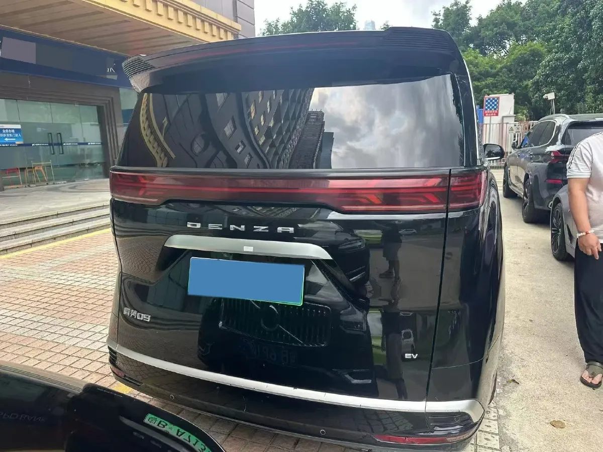 2022 Infiniti QX55 2.0T 245HP L4 CVT,autocango,china used car exporter,china ev exporter,chinese used car exporter,chinese used ev exporter