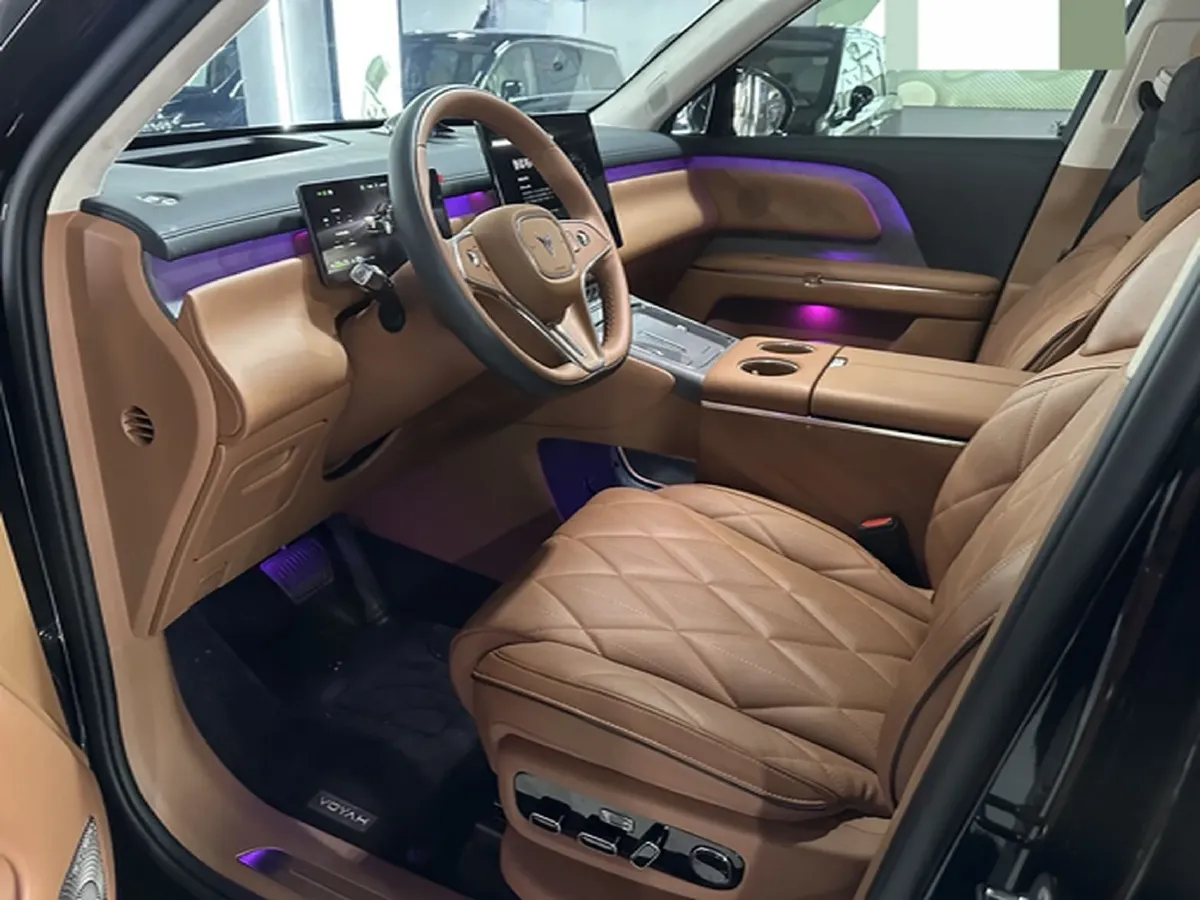 2026 Voyah 9L 1.5T 150HP L4 PHEV,autocango,china used car exporter,china ev exporter,chinese used car exporter,chinese used ev exporter