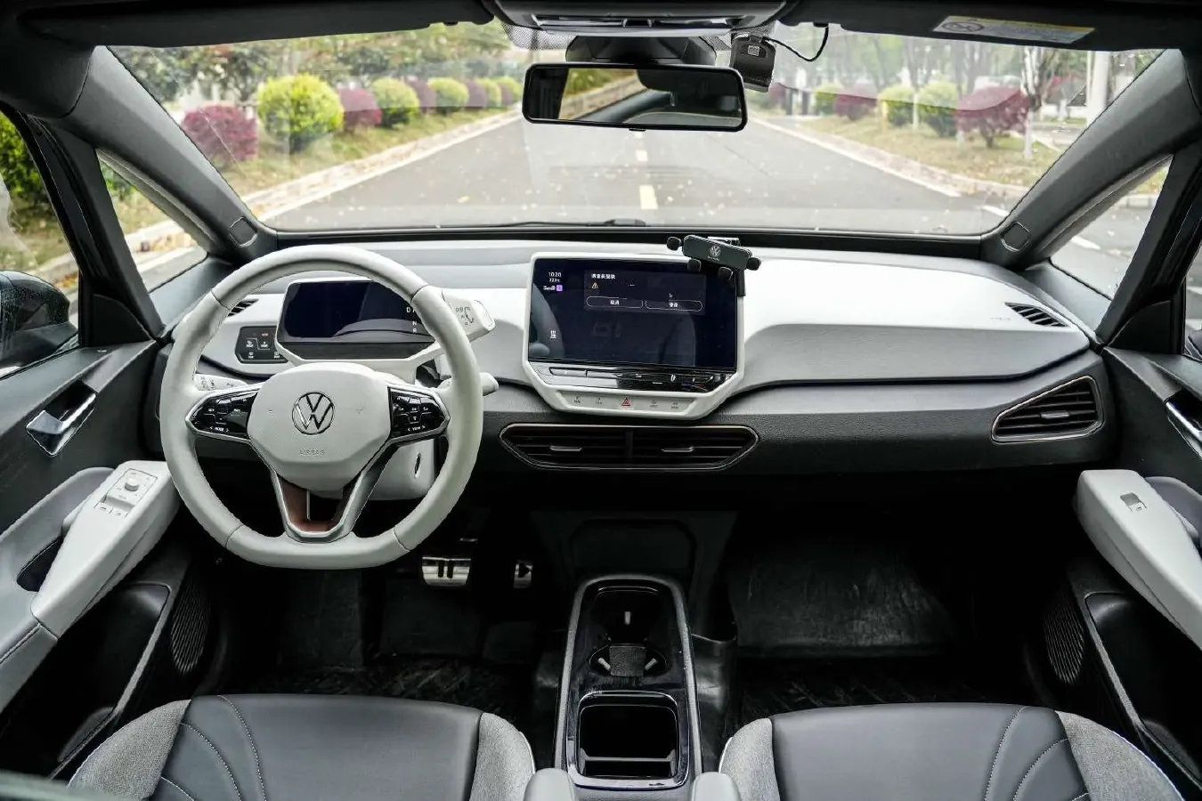 2021 Volkswagen ID.3 BEV 57.3KWH,autocango,china used car exporter,china ev exporter,chinese used car exporter,chinese used ev exporter