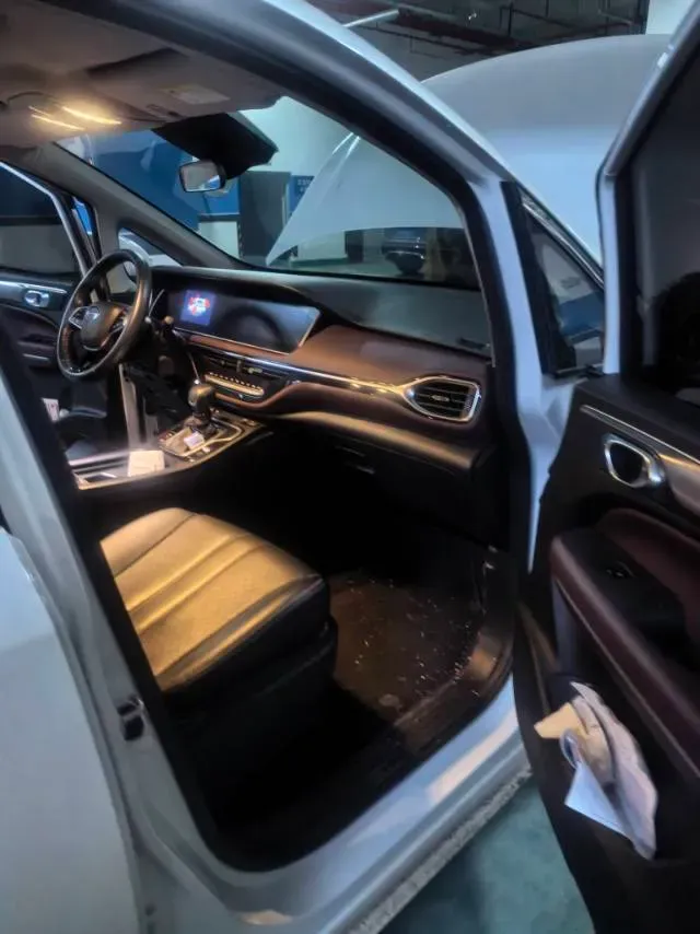 2021 GAC Trumpchi M6 1.5T 169HP L4 7DCT,autocango,china used car exporter,china ev exporter,chinese used car exporter,chinese used ev exporter