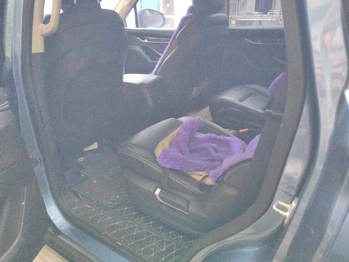 2017 MAXUS D90 2.0T 224HP L4 6AT,autocango,china used car exporter,china ev exporter,chinese used car exporter,chinese used ev exporter