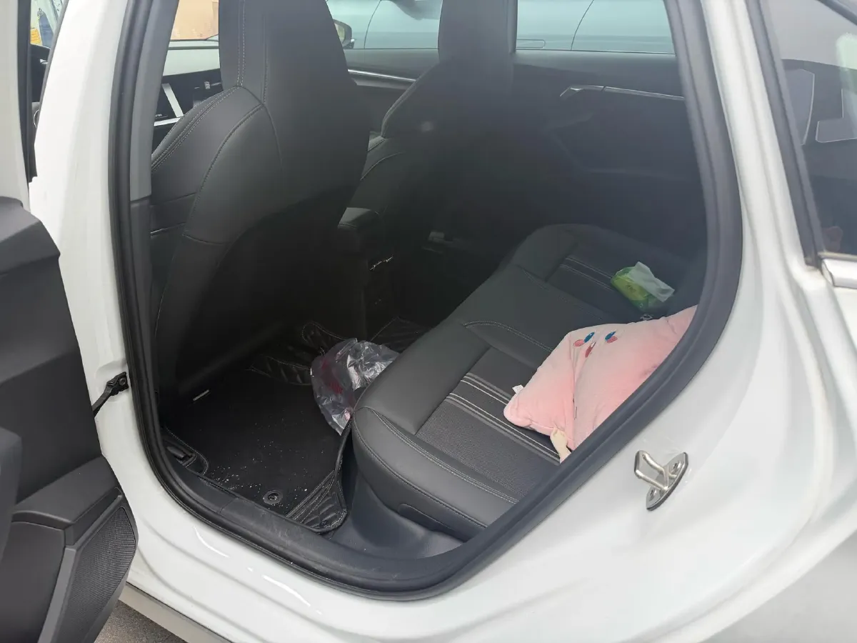 2024 Audi A3 1.4T 150HP L4 7DCT,autocango,china used car exporter,china ev exporter,chinese used car exporter,chinese used ev exporter