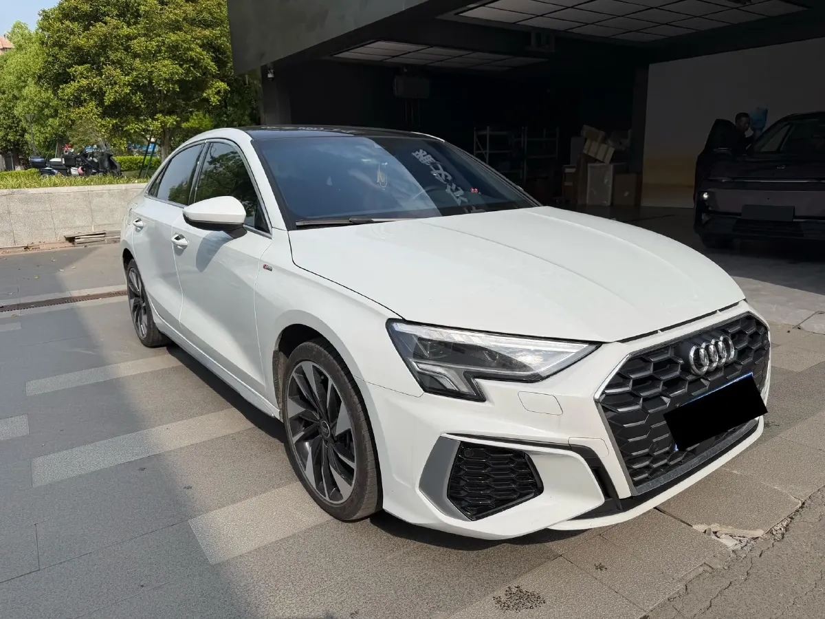 2024 Audi A3 1.4T 150HP L4 7DCT,autocango,china used car exporter,china ev exporter,chinese used car exporter,chinese used ev exporter