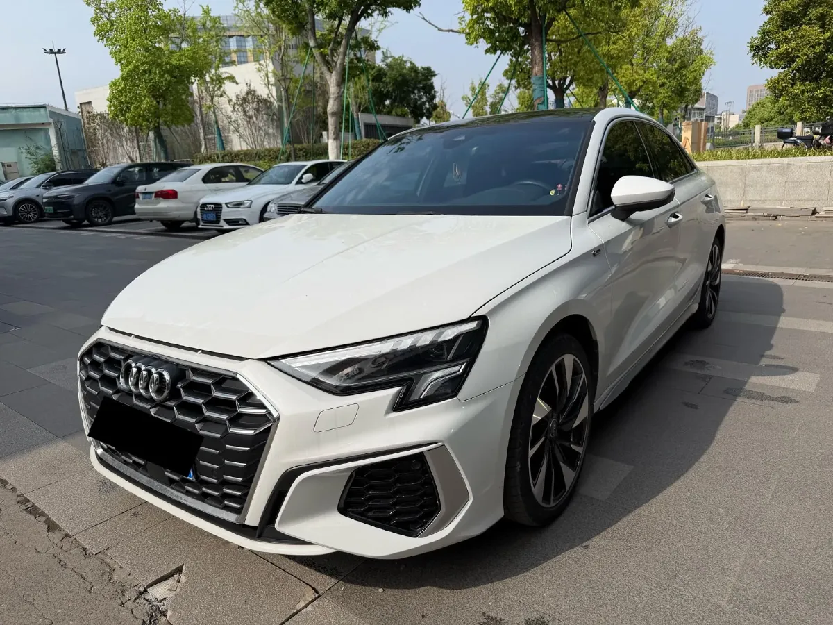 2024 Audi A3 1.4T 150HP L4 7DCT,autocango,china used car exporter,china ev exporter,chinese used car exporter,chinese used ev exporter