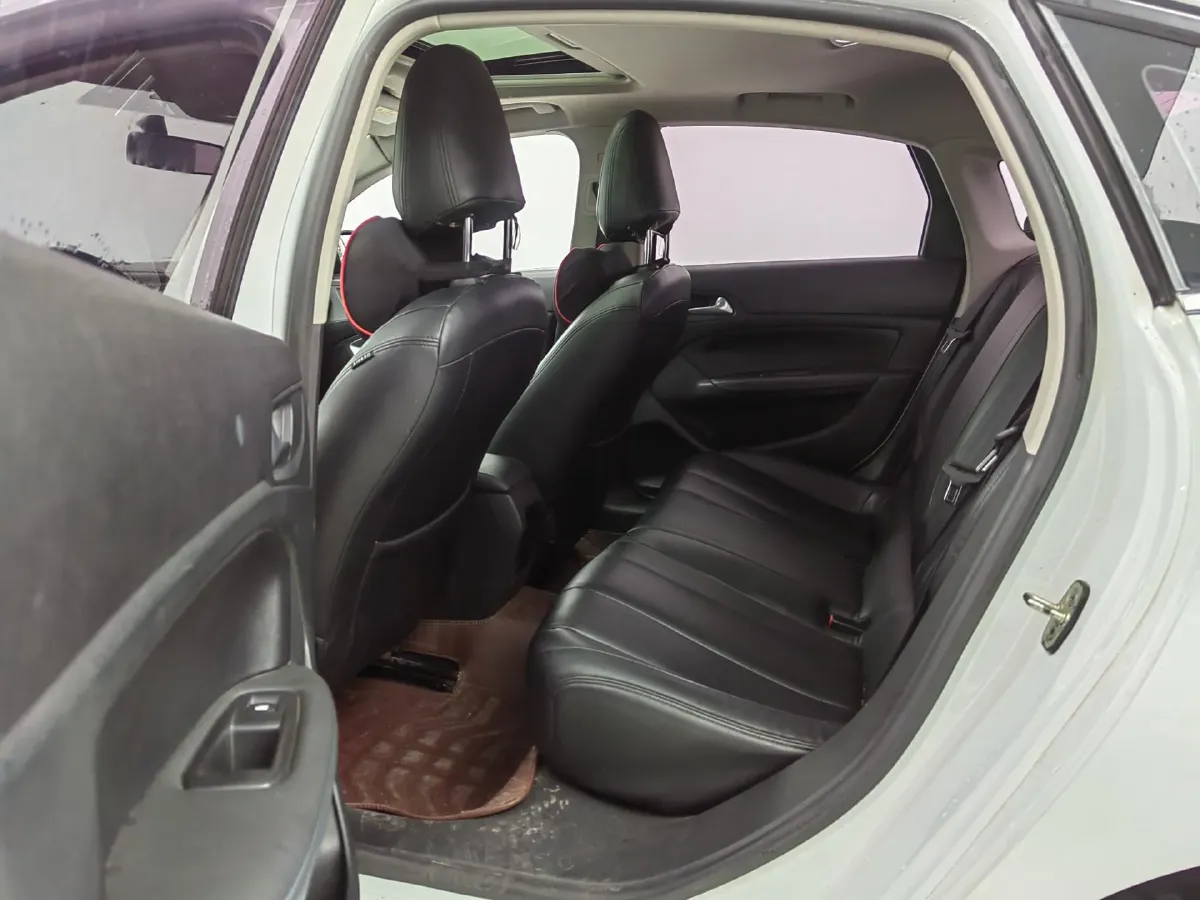 2019 Peugeot 308 1.2T 136HP L3 6AT,autocango,china used car exporter,china ev exporter,chinese used car exporter,chinese used ev exporter