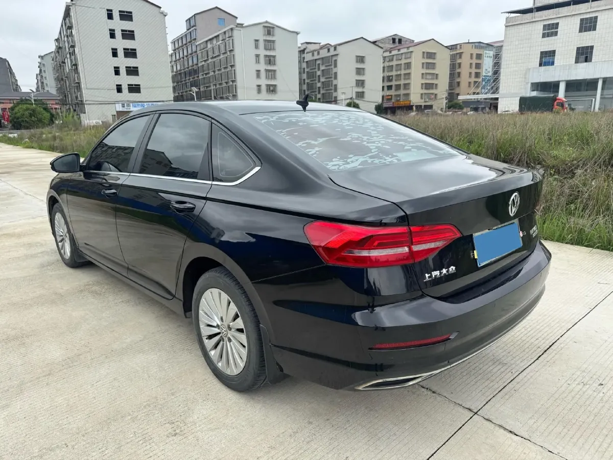 2018 Skoda Karoq 1.4T 150HP L4 7DCT,autocango,china used car exporter,china ev exporter,chinese used car exporter,chinese used ev exporter
