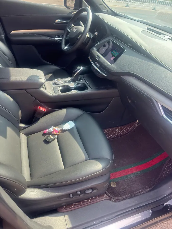 2021 Cadillac XT4 2.0T 237HP L4 9AT,autocango,china used car exporter,china ev exporter,chinese used car exporter,chinese used ev exporter