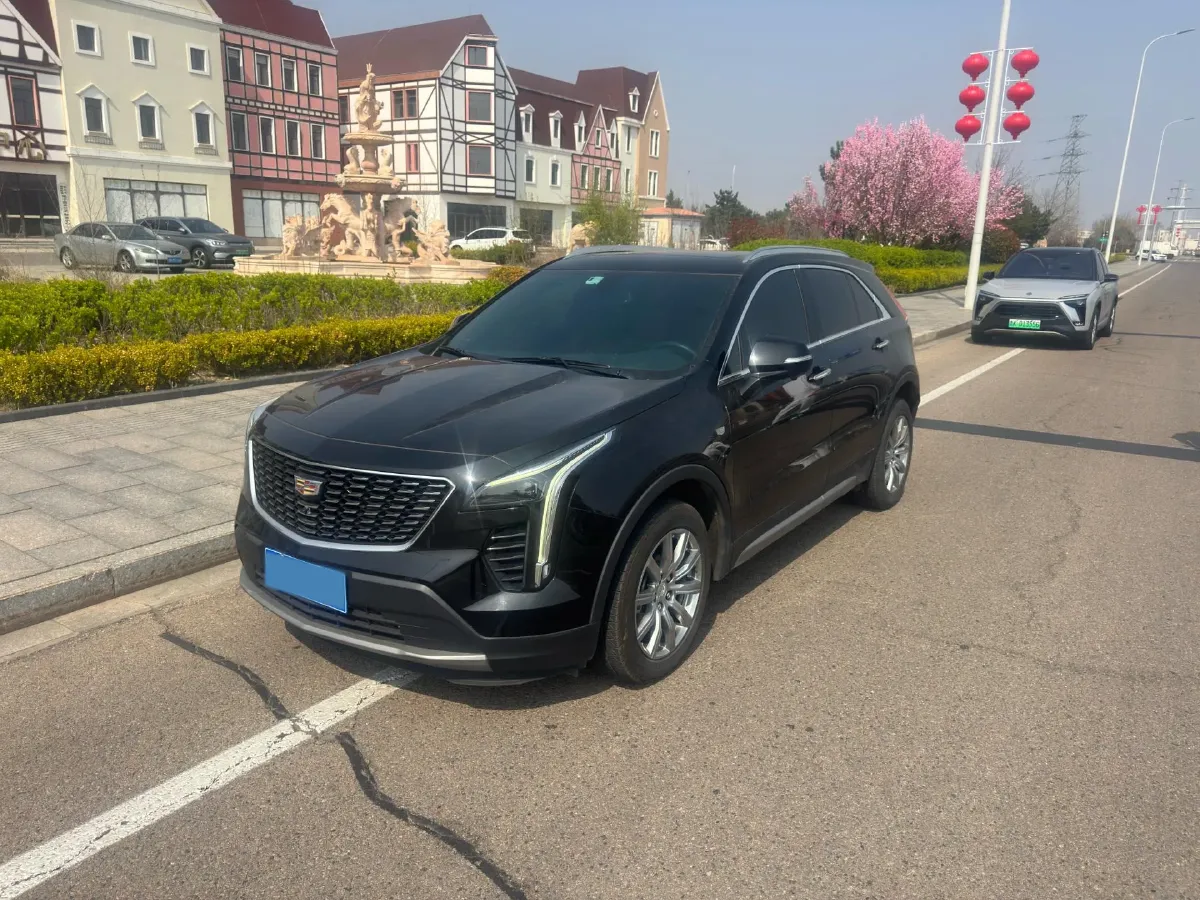 2021 Cadillac XT4 2.0T 237HP L4 9AT,autocango,china used car exporter,china ev exporter,chinese used car exporter,chinese used ev exporter