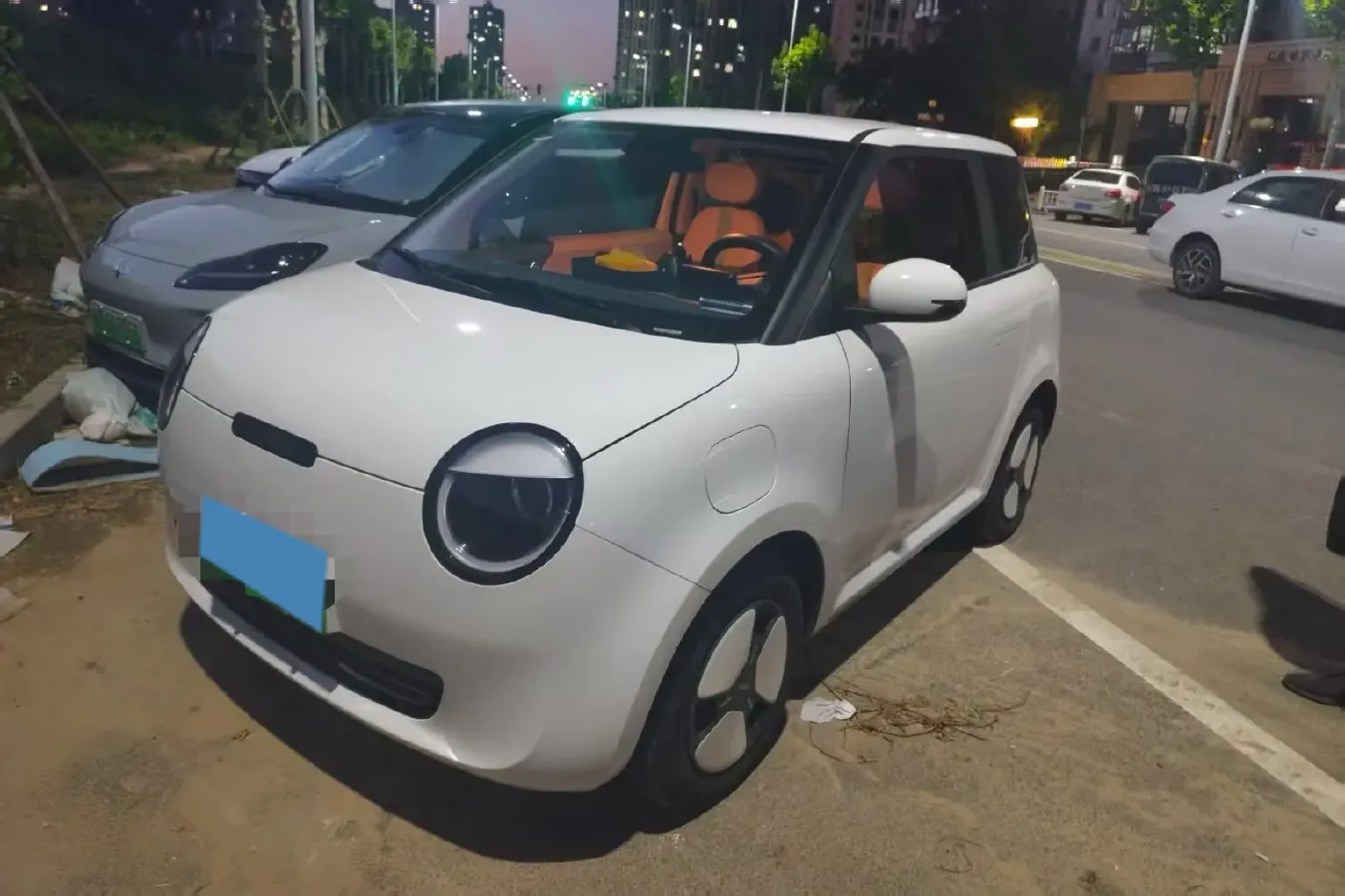 2025 LingBox BOX BEV 19.2KWH,autocango,china used car exporter,china ev exporter,chinese used car exporter,chinese used ev exporter