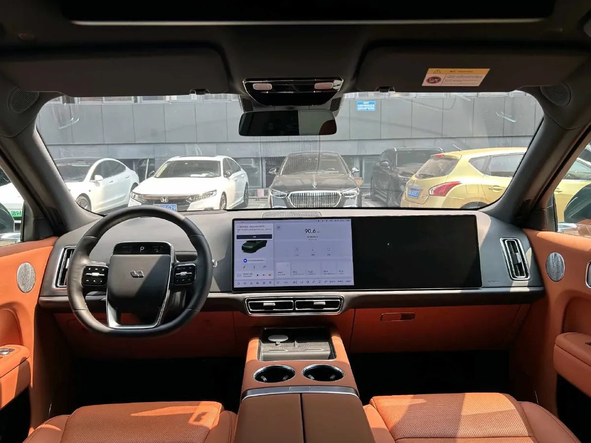 2022 Li L9 Range Extended 154HP REEV 42.6KWH,autocango,china used car exporter,china ev exporter,chinese used car exporter,chinese used ev exporter