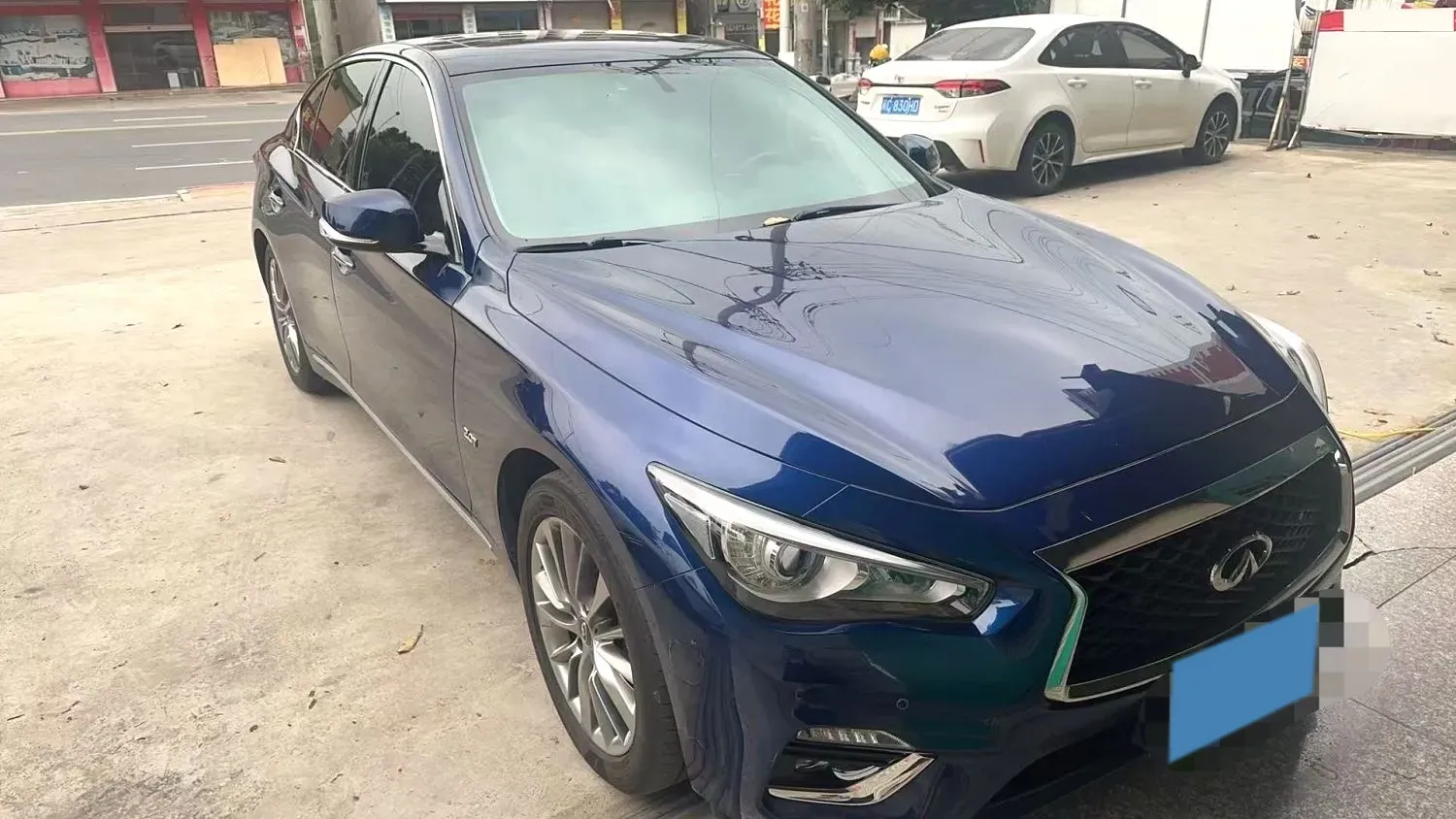 2018 Jeep Grand Commander 2.0T 265HP L4 9AT,autocango,china used car exporter,china ev exporter,chinese used car exporter,chinese used ev exporter