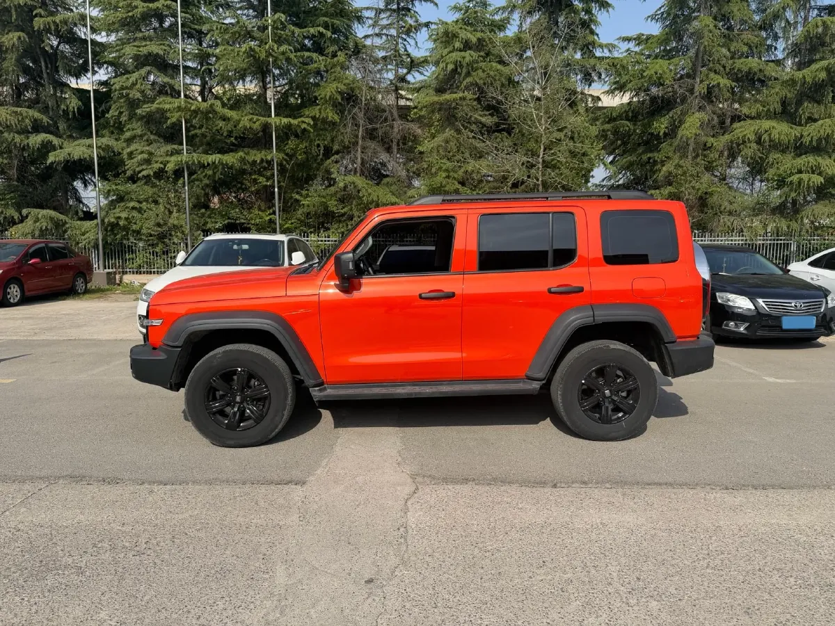 2021 Tank 300 2.0T 227HP L4 8AT,autocango,china used car exporter,china ev exporter,chinese used car exporter,chinese used ev exporter