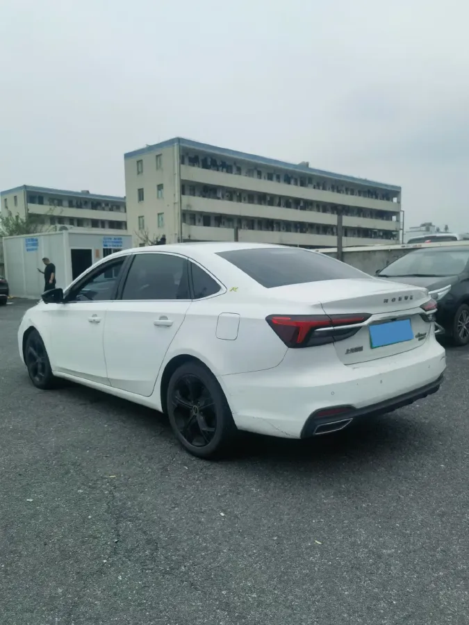 2020 Roewe i6 MAX 1.5T 169HP L4 AMT PHEV,autocango,china used car exporter,china ev exporter,chinese used car exporter,chinese used ev exporter