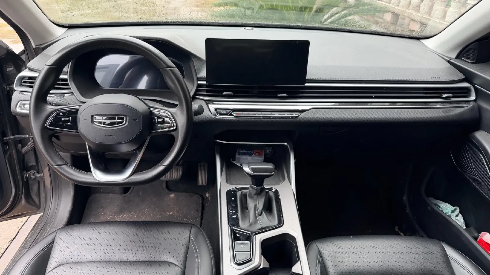 2022 Geely Emgrand 1.5L 114HP L4 CVT,autocango,china used car exporter,china ev exporter,chinese used car exporter,chinese used ev exporter