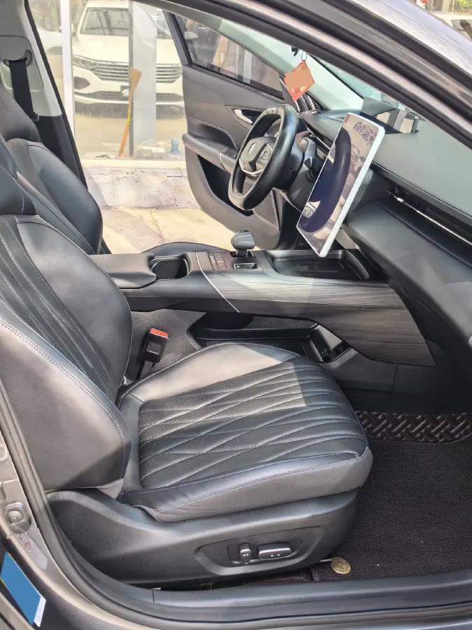 2023 Volkswagen Polo 1.5L 113HP L4 6AT,autocango,china used car exporter,china ev exporter,chinese used car exporter,chinese used ev exporter