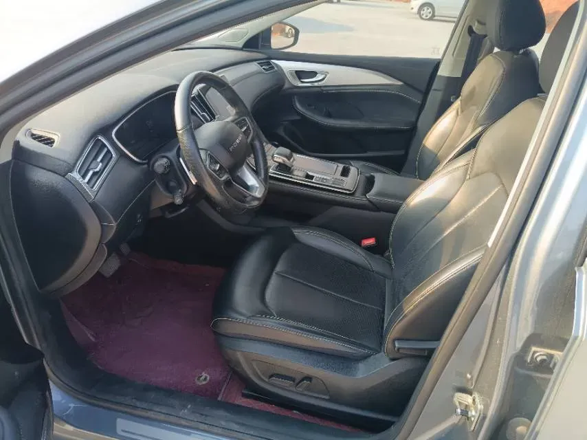 2020 Roewe i6 MAX 1.5T 173HP L4 7DCT,autocango,china used car exporter,china ev exporter,chinese used car exporter,chinese used ev exporter