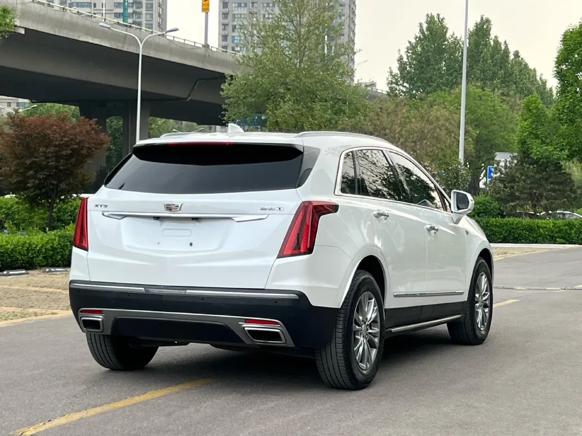 2020 Cadillac XT5 2.0T 241HP L4 9AT,autocango,china used car exporter,china ev exporter,chinese used car exporter,chinese used ev exporter