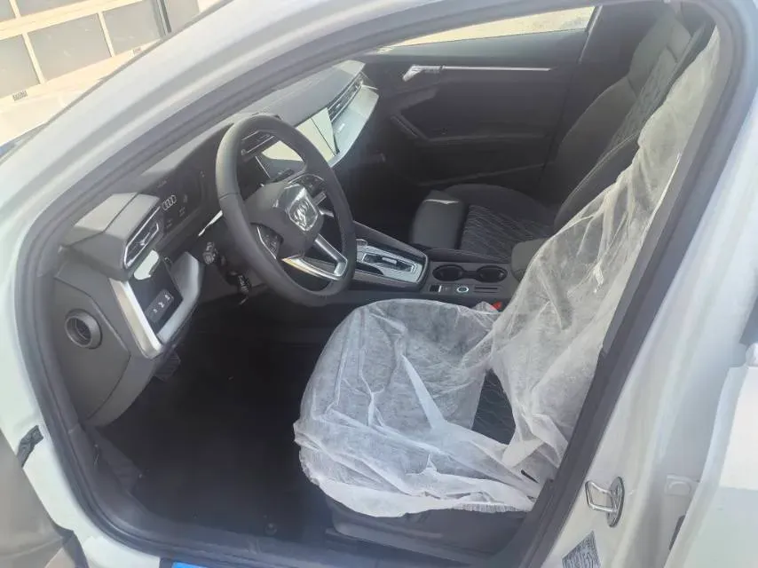 2026 Audi A3 1.5T 160HP L4 7DCT,autocango,china used car exporter,china ev exporter,chinese used car exporter,chinese used ev exporter