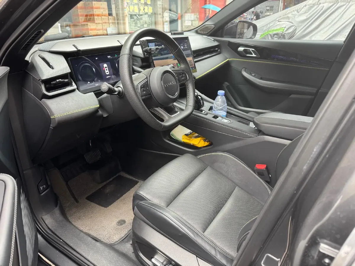 2023 LYNK&CO 03 2.0T 254HP L4 7DCT,autocango,china used car exporter,china ev exporter,chinese used car exporter,chinese used ev exporter